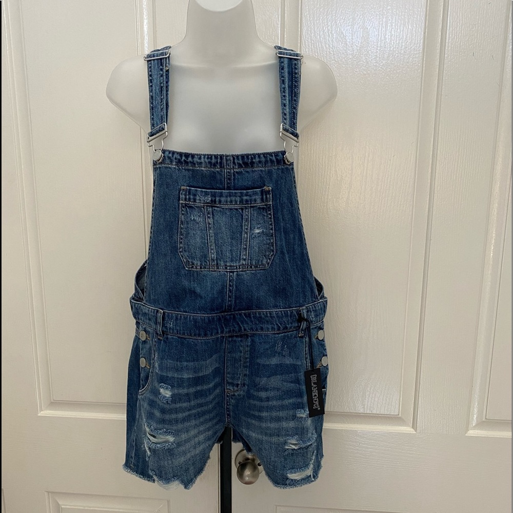 NEW wTag-BLANK NYC Dark Wash Blue Denim Overall Shorts 28